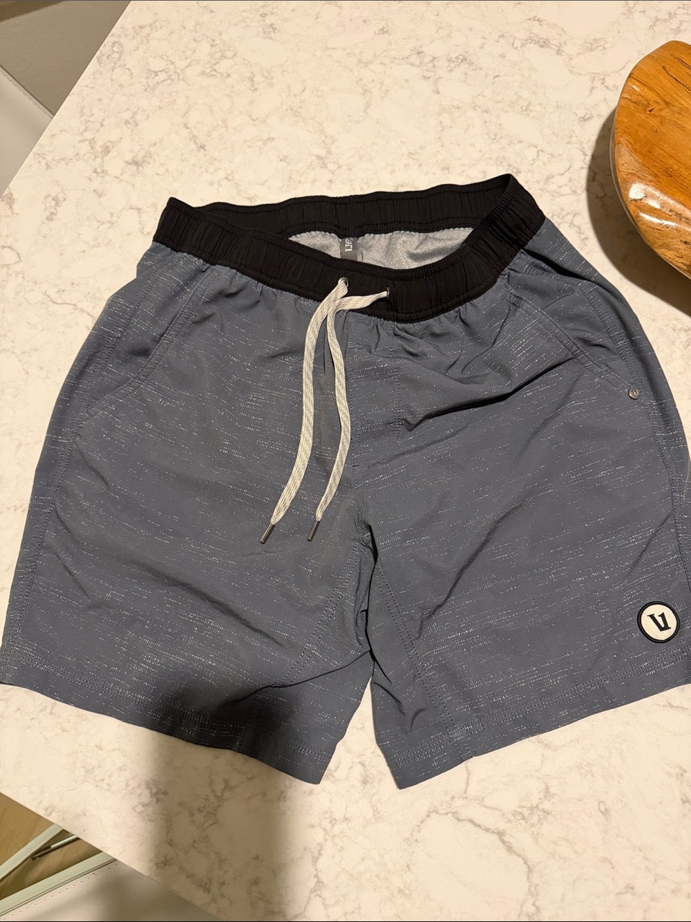 Vuori Men's Kore Shorts in Microdot Slate Blue with Black Waistband